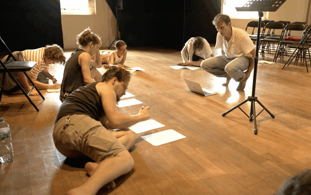 visuel campus jeunes professionnels 2025